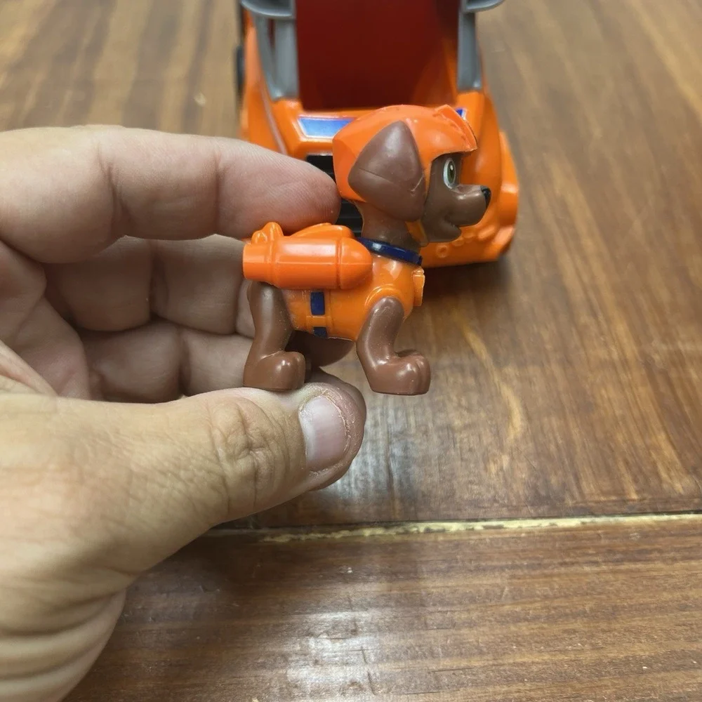 PAW Patrol, Big Truck Pup's Zuma Transforming Toy Trucks with Collectible Action